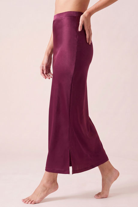 Zivame Shimmer Stretchy Saree Underskirt - Dark Purple — image 2